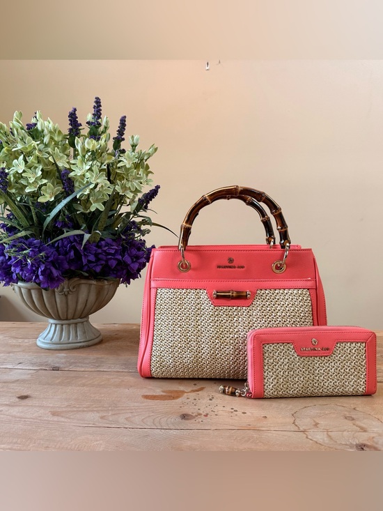 Spartina 449 Handbags - Spartina 449 Coral Woven Bamboo Handle Tote & Matching Wallet Set EUC